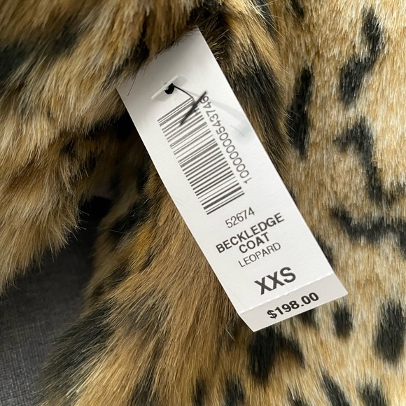 Talula/Aritzia faux fur coat - Picture 7 of 7